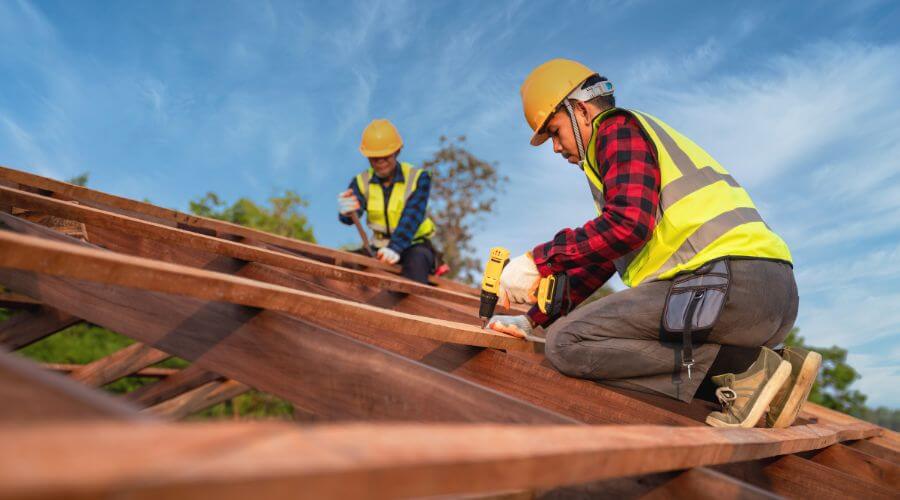 Professional Flat Roofing Installation services in Dover, FL